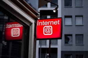 zniesławienie w internecie