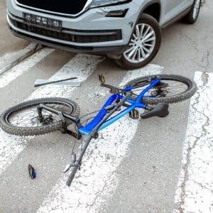 Wypadek z udziałem pieszego - jak uzyskać odszkodowanie i zadośćuczynienie z polisy sprawcy